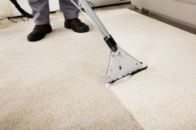 Steam Cleaning Vs Dry Carpet Cleaning Explained
